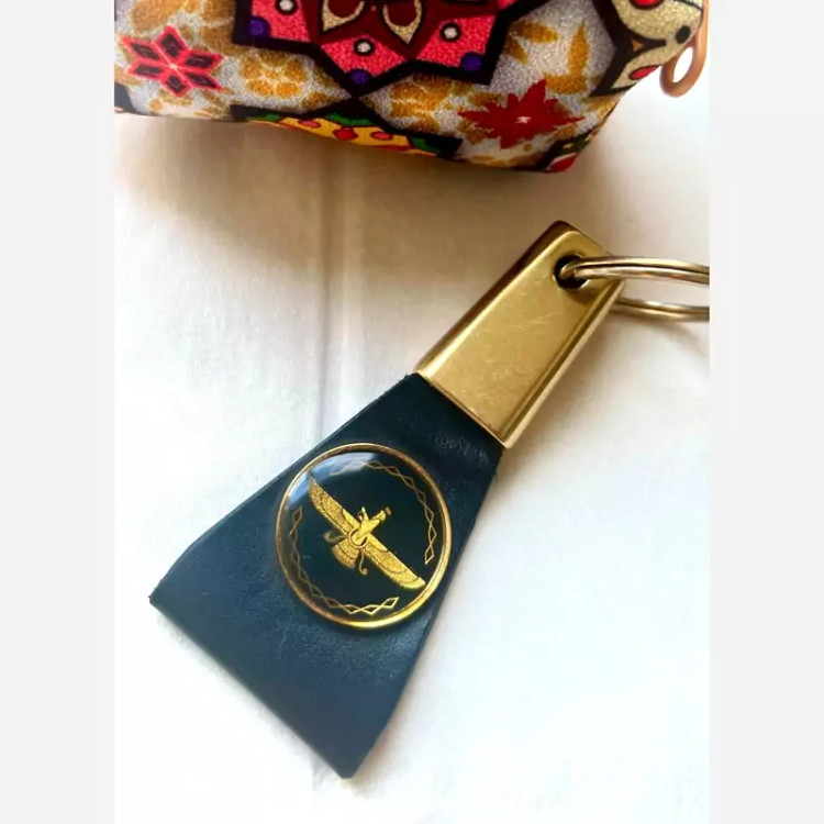 جاسوییچی طرح فروهر طلا و چرم درجه یک کد 79