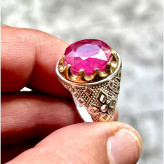 مشخصات و خرید یاقوت سرخ اصل