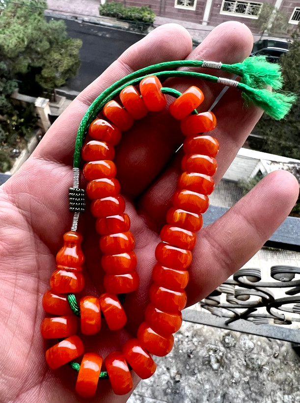 تسبیح کهربای جیبی از شمش سری اول ۱۵ ساله کد ۱۱۱