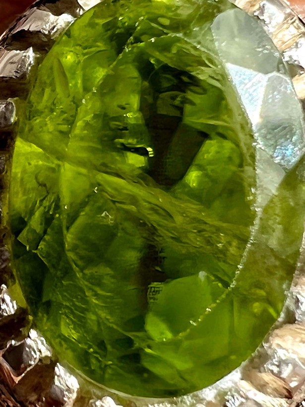 انگشتر زبرجد اعلای افغان قواره دار معدنی و خوشرنگ رکاب دستی قدیمی کد ۳۲۷