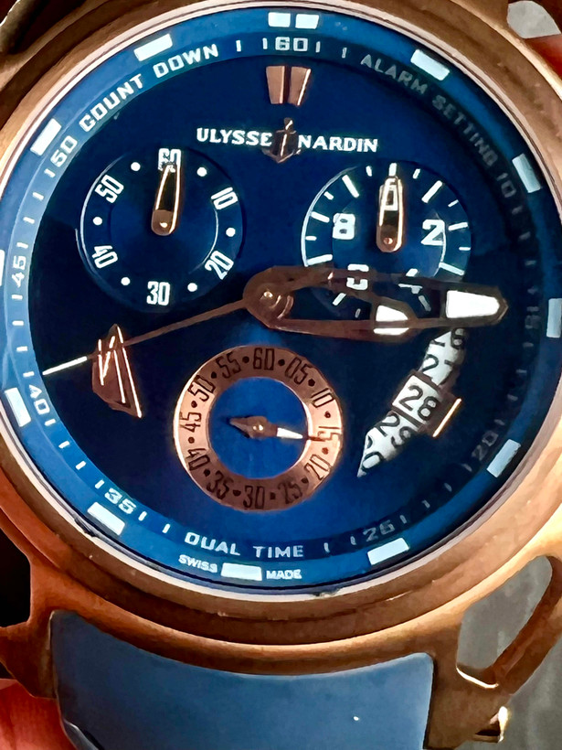 ساعت مچی مردانه برند ULYSSE NARDIN های کپی سه موتوره فعال با استاندار سوییس، موتورژاپنی اصل کد ۴۱۲