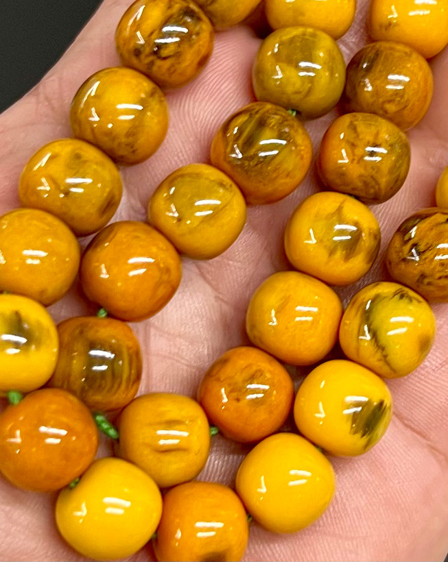 تسبیح سندلوس آلمان کهنه اصل ،رنگ مسکاوی -چریکی بودار و معطر کد ۶۱۸